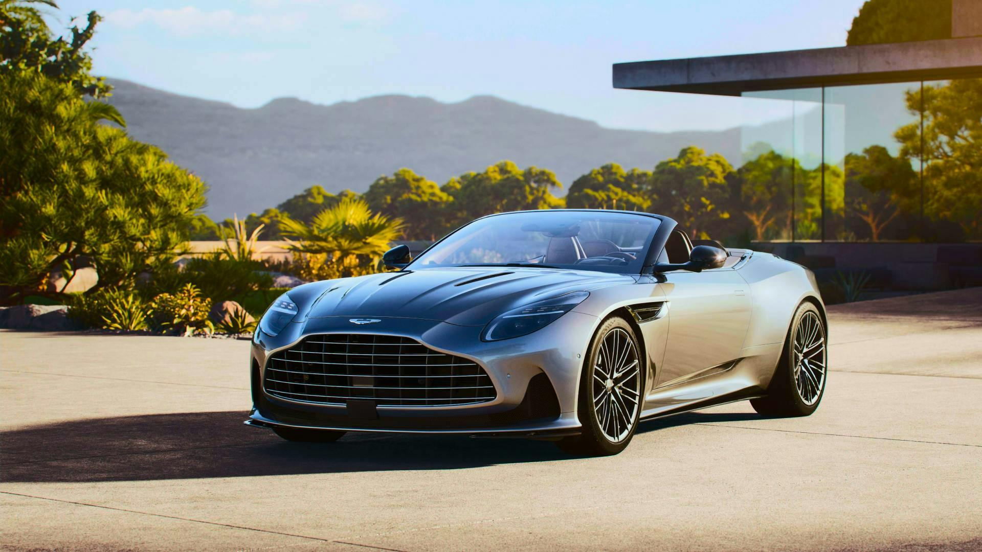 Aston Martin Announces 4% Pay Raise for UK Employees